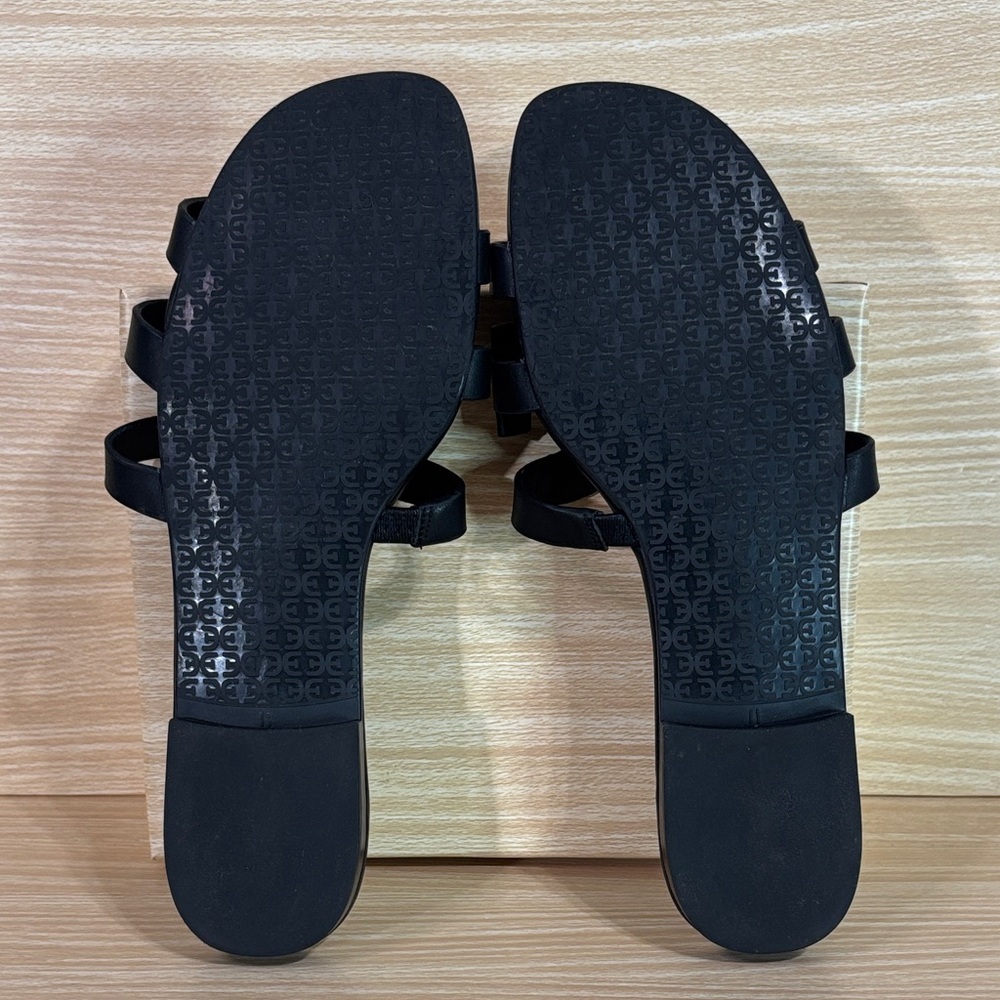 Sam Edelman Black Cutout Medallion Slide Sandals Gold Accent Size 8.5 - Picture 3 of 7